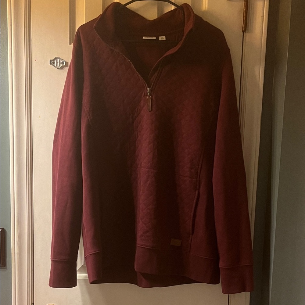 LL Bean Women’s XL Tall Dark Plum Quarter-Zip Quilted Pullover with front pocket